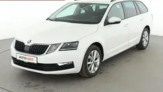 Weiß Gebraucht 2020 Skoda Octavia Tour Kombi | 17.090 € (Superpreis)