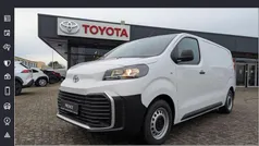 Gebraucht 2024 Toyota Proace Van / Kleinbus | 29.631 € (Fairer Preis)