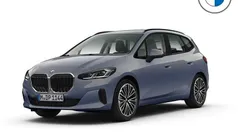 Gebraucht 2025 BMW 218 Active Tourer Luxury Line Van / Kleinbus | 42.700 €