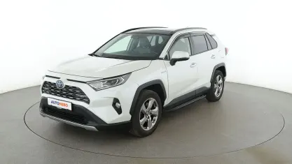 Używany Toyota RAV4 Hybrid Lounge 178 KM (130 kW) 2020 Biały SUV