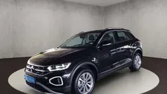 Schwarz Gebraucht 2024 VW T-Roc Style SUV | 31.750 € (Fairer Preis)