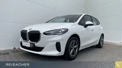 Gebraucht 2024 BMW 216 Active Tourer Luxury Line Van / Kleinbus | 24.699 € (Guter Preis)