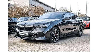 Gebraucht BMW 540 M Sport 303 PS (222 kW) 2025 Limousine