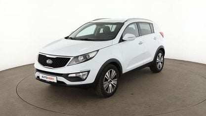 Begagnad Kia Sportage Spirit 166 HK (122 kW) 2015 Vit SUV
