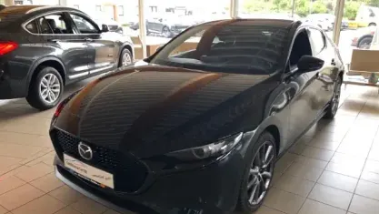 Gebraucht Mazda 3 Center-Line 140 PS (102 kW) 2025 Schwarz Limousine