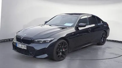 Saphirschwarz metallic Gebraucht 2025 BMW 320 M Sport Limousine | 47.720 € (Fairer Preis)