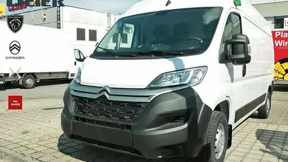 Gebraucht 2024 Citroën Jumper Start Van / Kleinbus | 32.480 € (Fairer Preis)