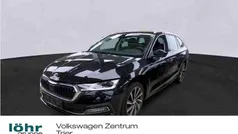 Schwarzmagic perleffekt Gebraucht 2022 Skoda Octavia Style Kombi | 22.980 € (Fairer Preis)