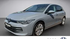 Gebraucht 2024 VW Golf VIII Life Limousine | 25.950 € (Fairer Preis)