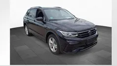 Deep black perleffekt Gebraucht 2024 VW Tiguan Allspace R-line SUV | 44.350 € (Fairer Preis)