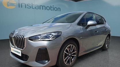 Gebraucht BMW 218 Active Tourer 136 PS (100 kW) 2024 Grau Van / Kleinbus