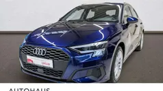 Navarrablau Gebraucht 2024 Audi A3 Sportback Business Limousine | 31.399 € (Fairer Preis)