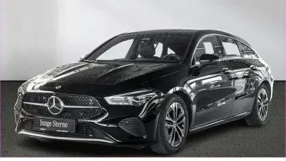 Gebraucht Mercedes CLA200 Shooting Brake 163 PS (119 kW) 2025 Schwarz Kombi