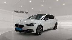 Candy weiss Gebraucht 2022 Seat Leon FR Limousine | 21.485 € (Guter Preis)