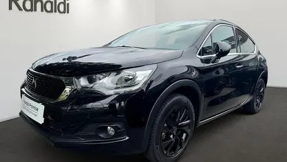 Schwarz Gebraucht 2017 DS Automobiles DS4 Crossback SUV | 12.990 €