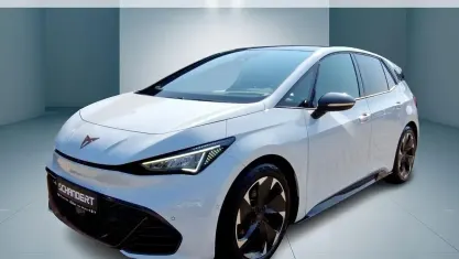 Gebraucht Cupra Born 150 kW (204 PS) 2022 Eisweiß metallic Kleinwagen