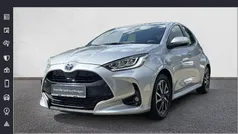 Gebraucht 2022 Toyota Yaris Hybrid Team Kleinwagen | 19.390 € (Fairer Preis)