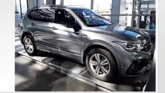 Platinumgrey Gebraucht 2024 VW Tiguan Allspace R-line SUV | 44.880 € (Fairer Preis)