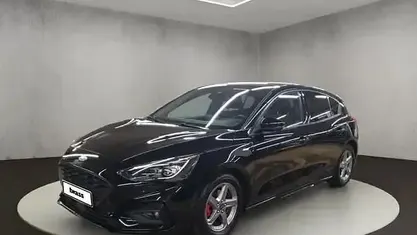 Iridiumschwarz metallic Gebraucht 2019 Ford Focus Limousine | 14.950 € (Fairer Preis)