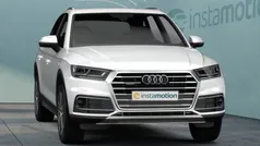 Weiß Gebraucht 2019 Audi Q5 Design SUV | 34.078 € (Fairer Preis)
