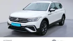 Weiß Gebraucht 2023 VW Tiguan Allspace Life SUV | 34.489 € (Fairer Preis)