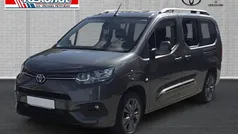 Gebraucht 2021 Toyota Proace Verso City Kombi | 25.990 € (Etwas zu teuer)