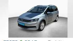 Oyster silver metallic Gebraucht 2024 VW Touran Comfortline Van / Kleinbus | 29.840 € (Guter Preis)