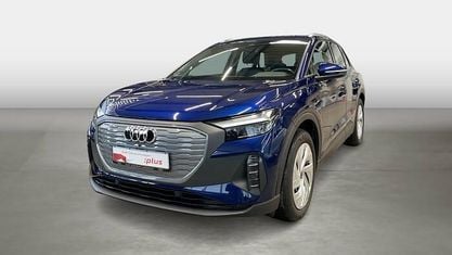 Gebraucht Audi Q4 e-tron Comfort 150 kW (204 PS) 2023 Navarrablau SUV