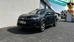 Grau grau "comete" Gebraucht 2023 Dacia Sandero Expression Kleinwagen | 16.989 € (Fairer Preis)