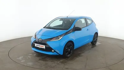 Gebraucht 2015 Toyota Aygo X-cite Kleinwagen | 7.990 € (Fairer Preis)