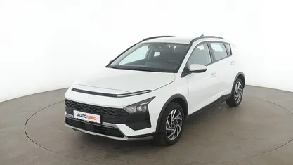 Weiß Gebraucht 2024 Hyundai Bayon Prime SUV | 18.390 € (Fairer Preis)
