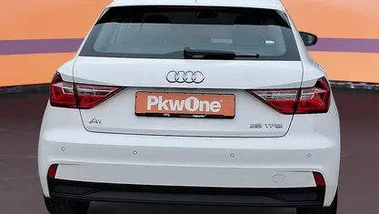 Gebraucht Audi A1 Sportback Comfort 95 PS (69 kW) 2023 Weiß Kleinwagen