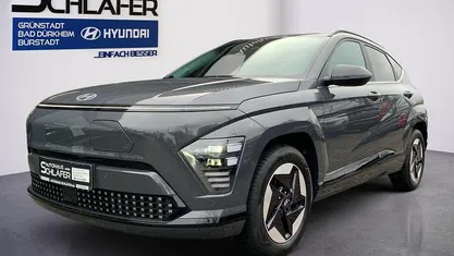 Gebraucht Hyundai Kona Trend 160 kW (218 PS) 2024 Ecotronic grey / mic SUV