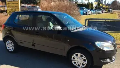 Używany Skoda Fabia Cool Edition 60 KM (44 kW) 2014 Czarny Sedan/Limuzyna