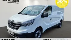 Weiß Gebraucht 2022 Renault Trafic Komfort Van | 30.890 € (Fairer Preis)
