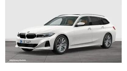 Weiß Gebraucht 2023 BMW 330 Performance Kombi | 40.880 € (Fairer Preis)