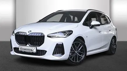 Gebraucht BMW 220 163 PS (119 kW) 2025 Kombi