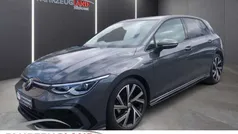 Grau Gebraucht 2023 VW Golf VIII R-line Limousine | 29.800 € (Fairer Preis)