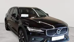 Gebraucht 2022 Volvo V60 CC Pro Kombi | 24.990 € (Fairer Preis)