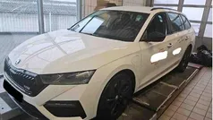 Weiss Gebraucht 2021 Skoda Octavia RS Kombi | 26.707 € (Fairer Preis)