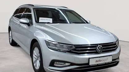 Gebraucht VW Passat Business 150 PS (110 kW) 2020 Reflexsilber metallic Kombi