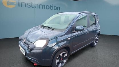 Gebraucht Fiat Panda Cross Cross 69 PS (50 kW) 2024 Grün Kleinwagen