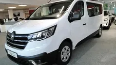 Weiss Gebraucht 2023 Renault Trafic Life Van | 34.790 € (Fairer Preis)