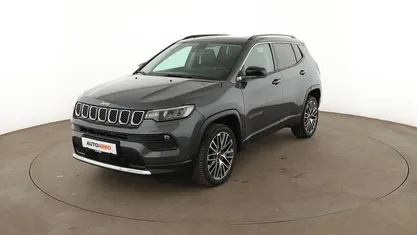 Usado Jeep Compass 80th Anniversary 150 HP (110 kW) 2022 Cinzento SUV