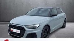 Pfeilgrau perl/mythosschwarz m Gebraucht 2024 Audi A1 Sportback S-Line Kleinwagen | 27.440 € (Fairer Preis)