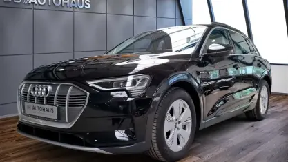 Gebraucht Audi e-tron Advanced Plus 300 kW (408 PS) 2022 Schwarz SUV