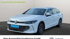 Gebraucht 2025 VW Passat Elegance Kombi | 35.690 € (Superpreis)