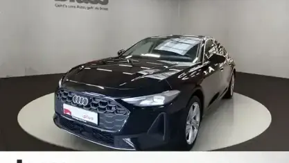 Second-hand Audi A5 Basis 204 CP (150 kW) 2025 Negru Berlinǎ