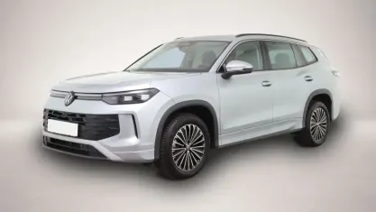 Gebraucht VW Tayron Life 193 PS (141 kW) 2025 Silber SUV