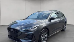 Gebraucht 2024 Ford Focus ST-Line Limousine | 27.380 € (Fairer Preis)